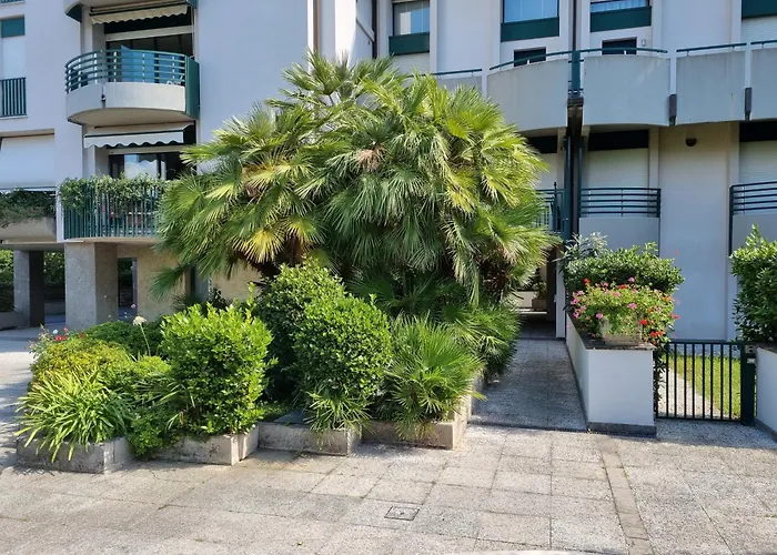 Santa Barbara 公寓